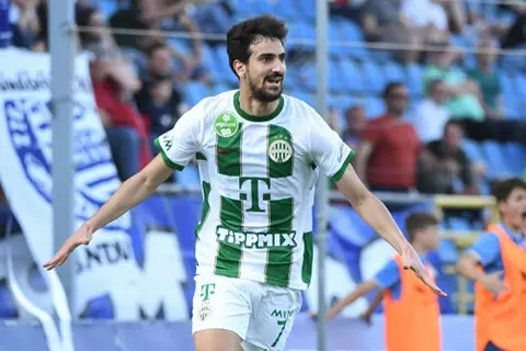 معلول كتب التاريخ قبله.. بن رمضان اللاعب التونسي الرابع في الأهلي